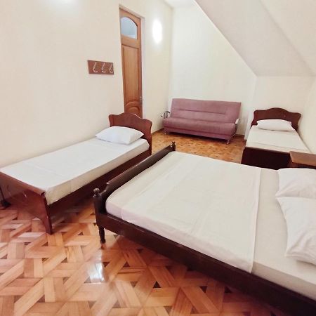 Batumi Sun Hostel Dış mekan fotoğraf