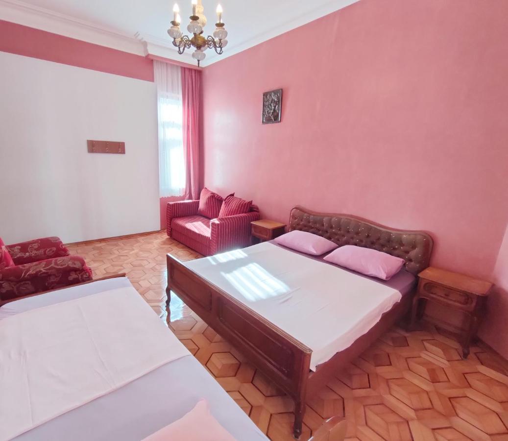 Batumi Sun Hostel Dış mekan fotoğraf